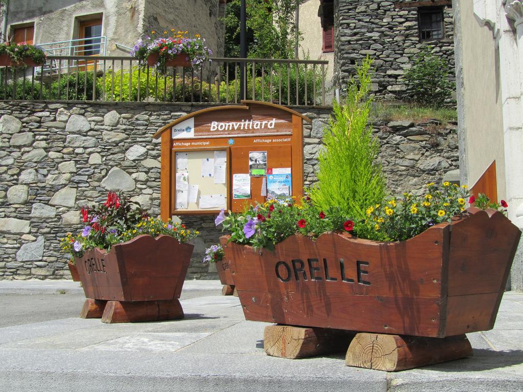 Appartement orelle 3 vallées SPA Extérieur photo