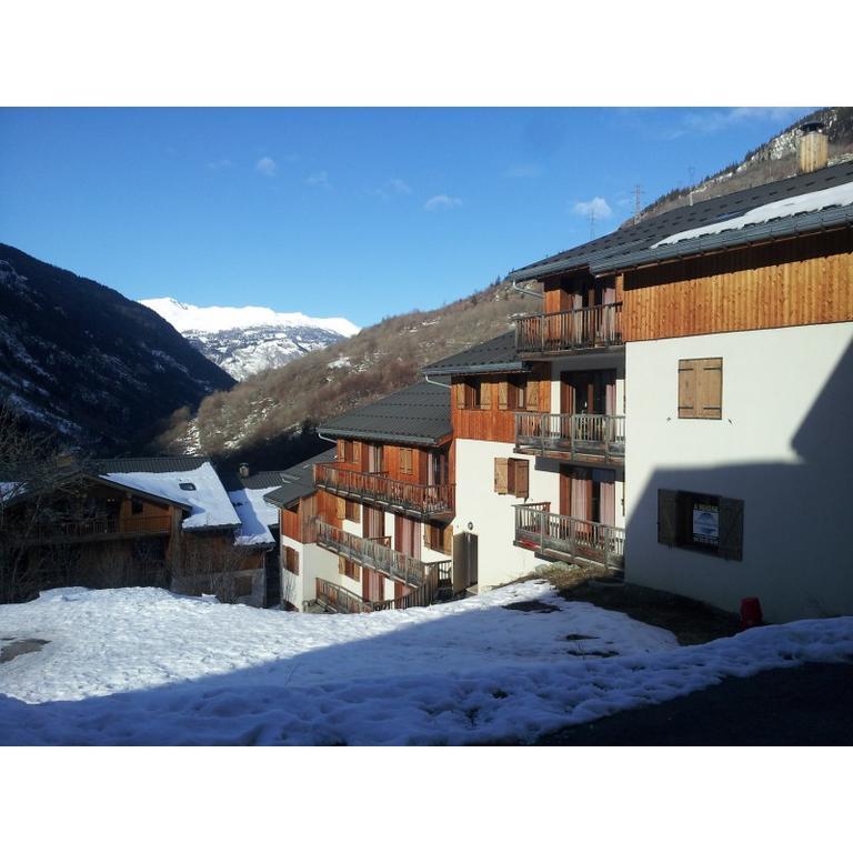 Appartement orelle 3 vallées SPA Extérieur photo