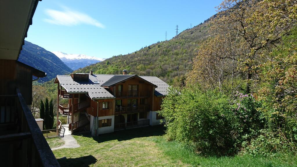 Appartement orelle 3 vallées SPA Extérieur photo