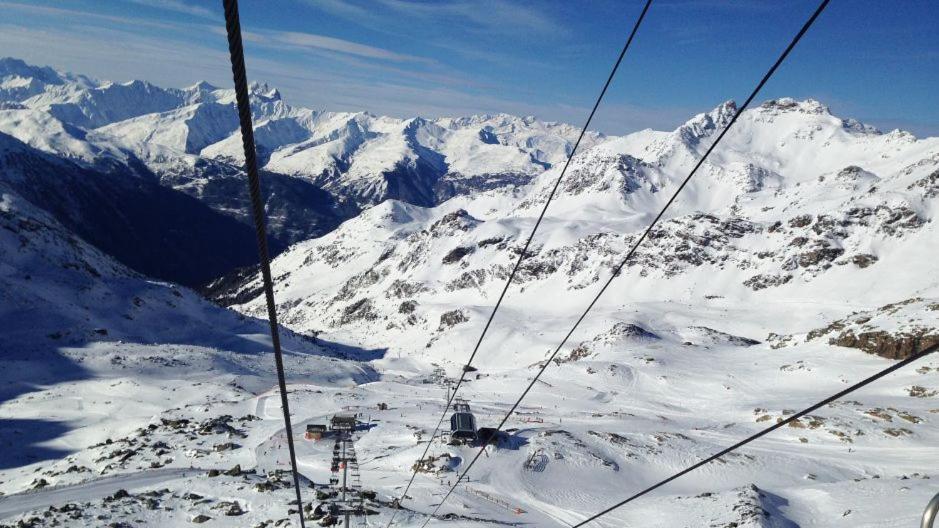 Appartement orelle 3 vallées SPA Extérieur photo